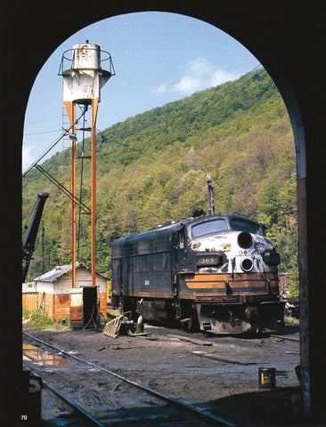Southern Pacific In Color Volume 4: The Tunnel Motor Era (Digital Reprint)